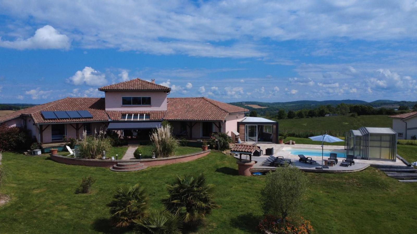 Villa Aux Portes Des Pyrenees Saint Gaudens Buitenkant foto
